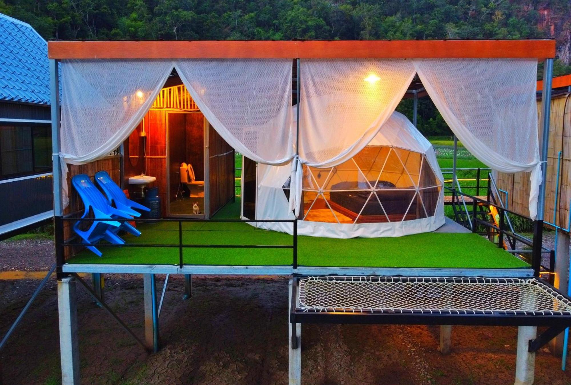 Hotel เนเจอร์วัลเล่ย์แคมป์ ปางมะผ้า Zewnętrze zdjęcie